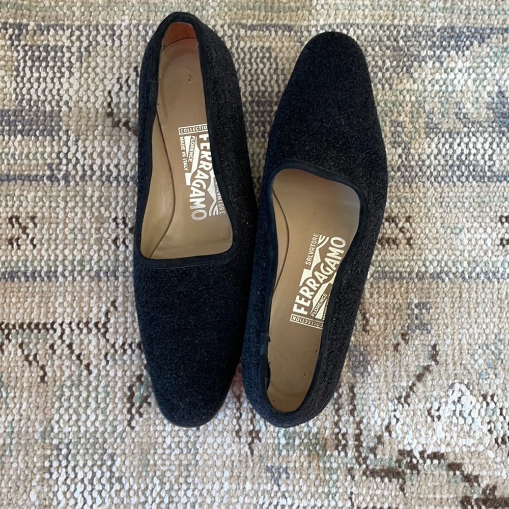 Vintage Ferragamo wool loafers